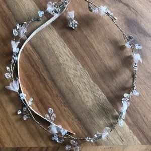 Twigs & Honey Crystal and Blossom Hair Vine